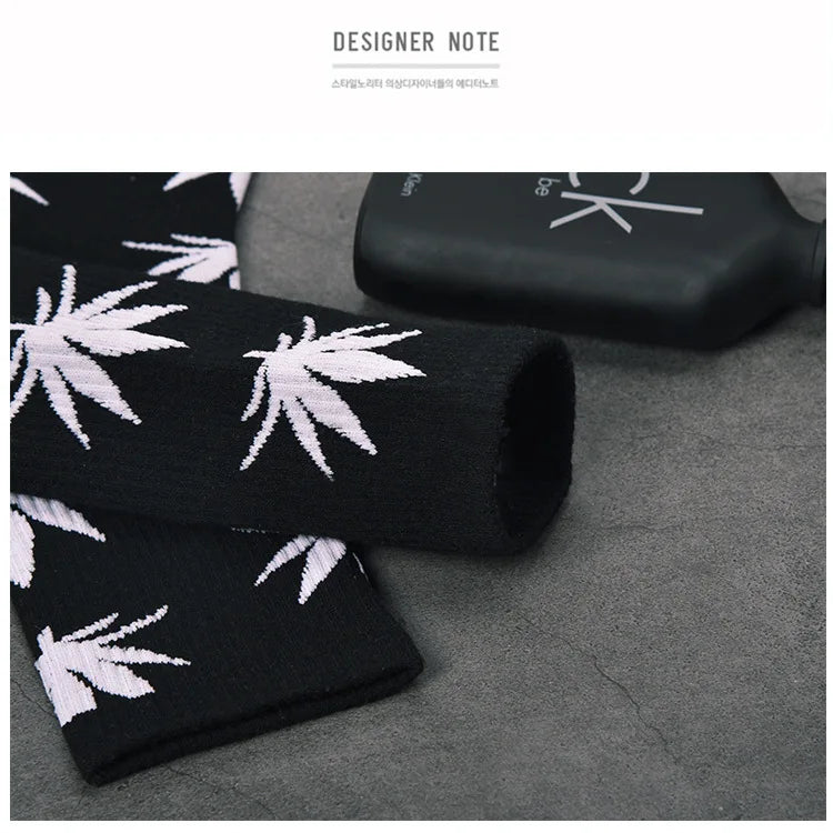 Man Fashion comfortable high quality cotton socks leaf maple leaves casual long paragraph hemp weed boat socks spring and autumn