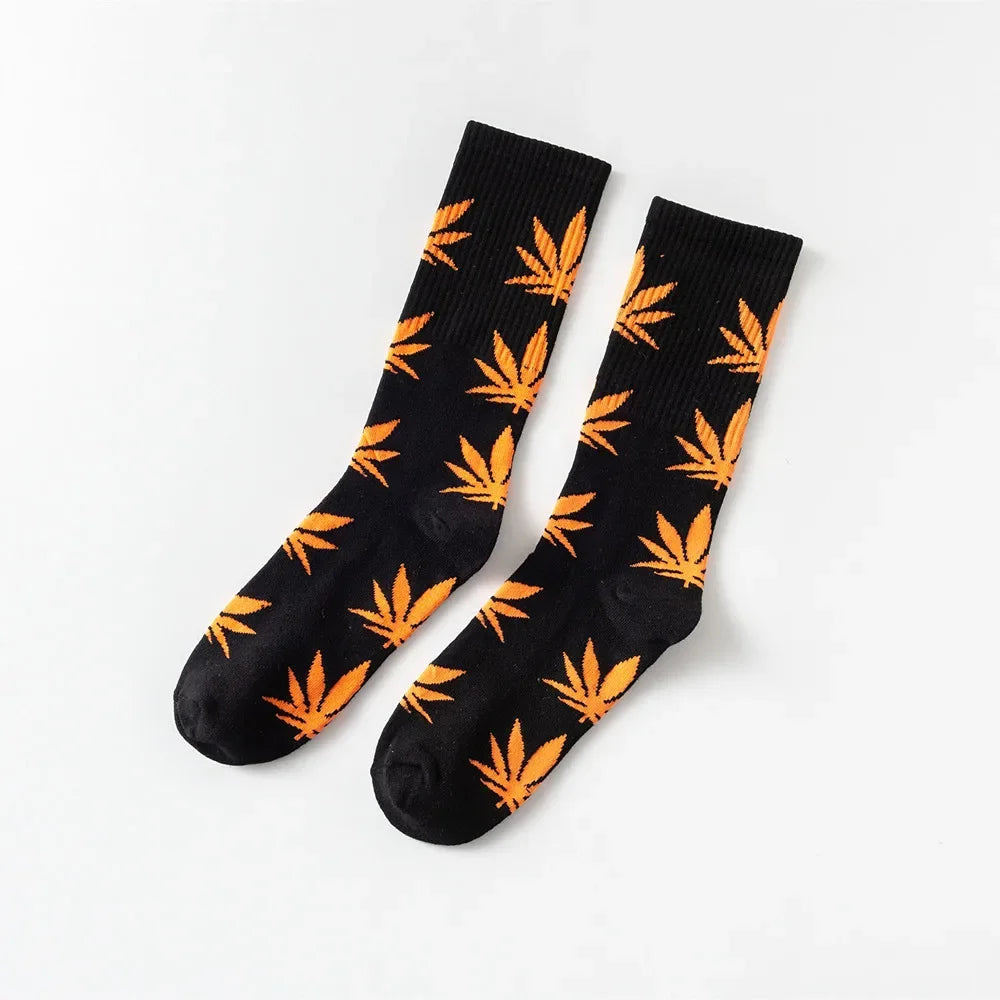 Man Fashion comfortable high quality cotton socks leaf maple leaves casual long paragraph hemp weed boat socks spring and autumn