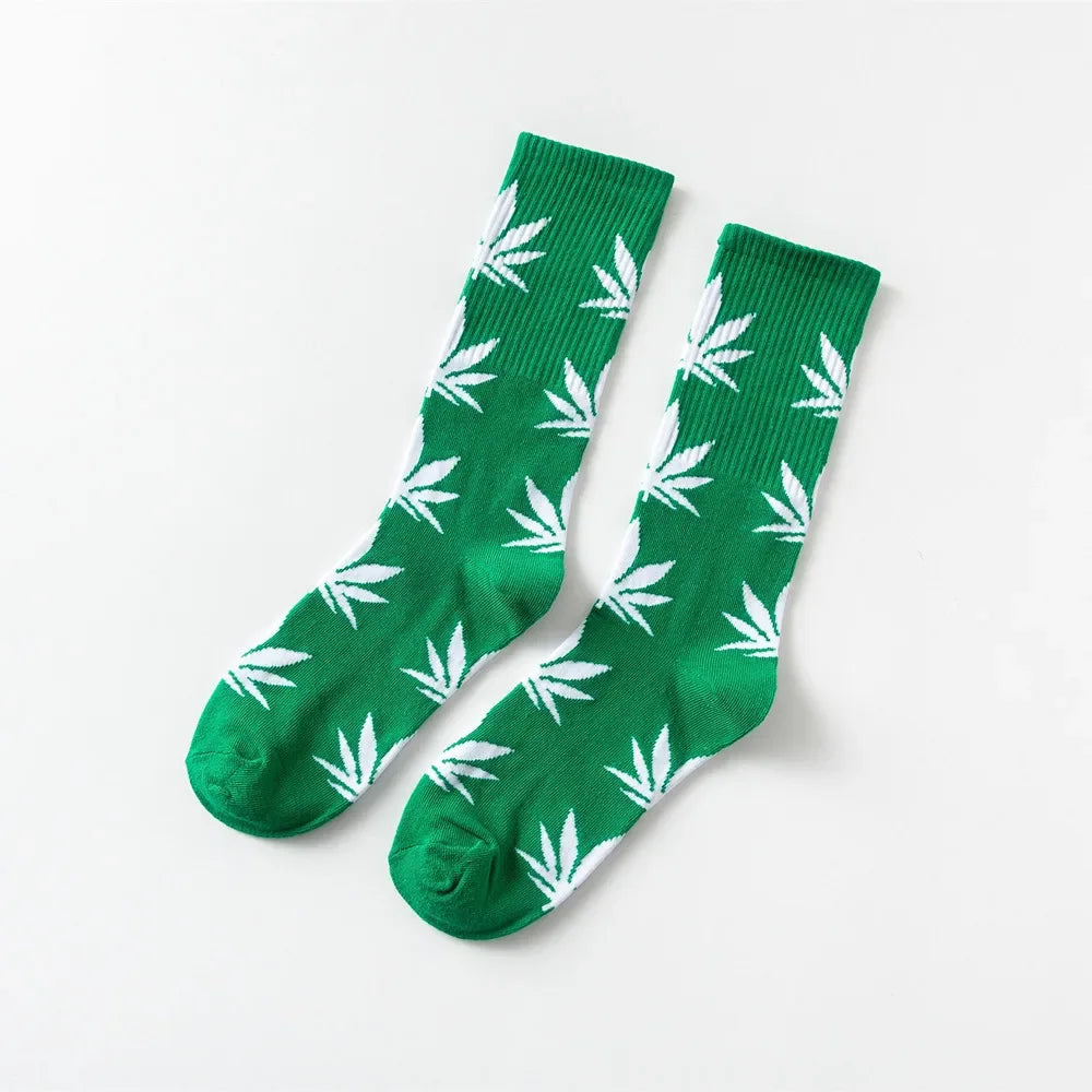 Man Fashion comfortable high quality cotton socks leaf maple leaves casual long paragraph hemp weed boat socks spring and autumn