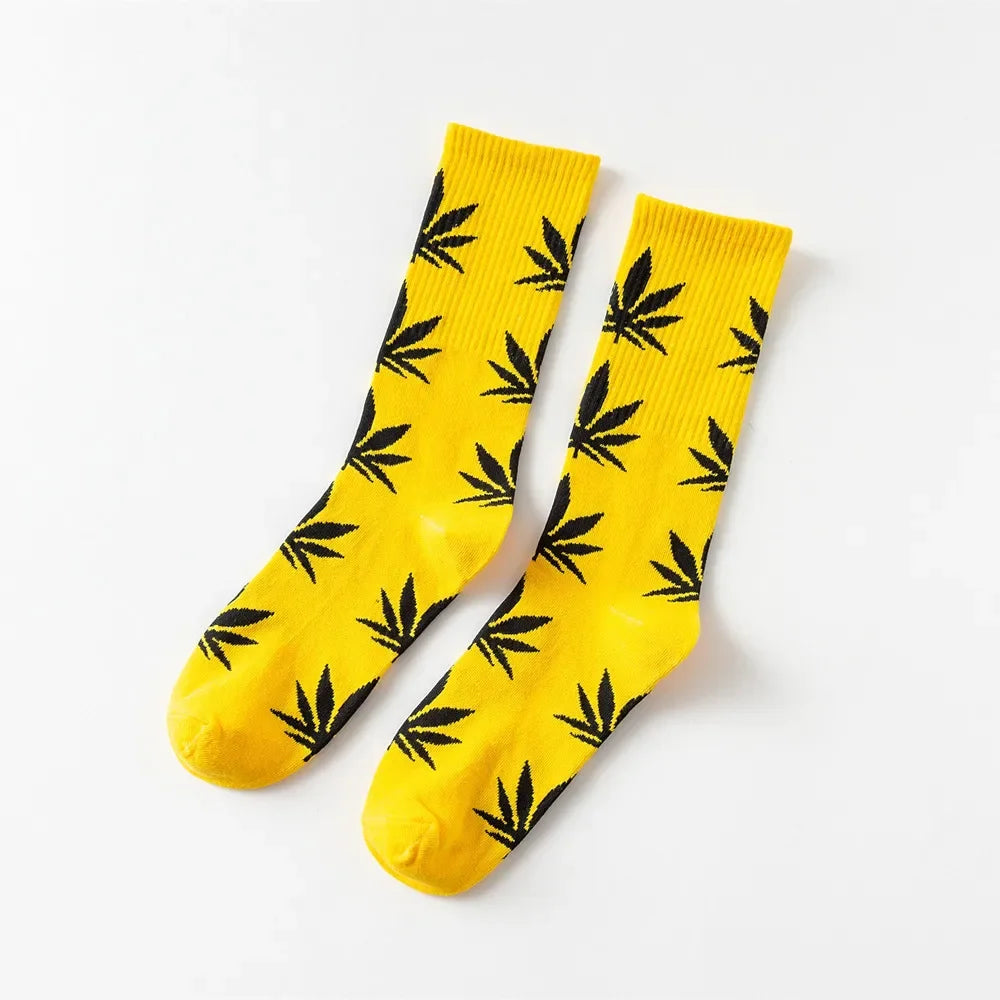 Man Fashion comfortable high quality cotton socks leaf maple leaves casual long paragraph hemp weed boat socks spring and autumn