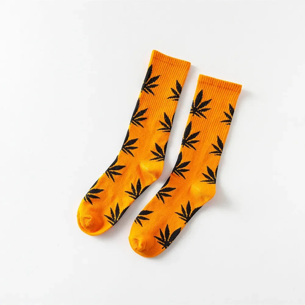 Man Fashion comfortable high quality cotton socks leaf maple leaves casual long paragraph hemp weed boat socks spring and autumn