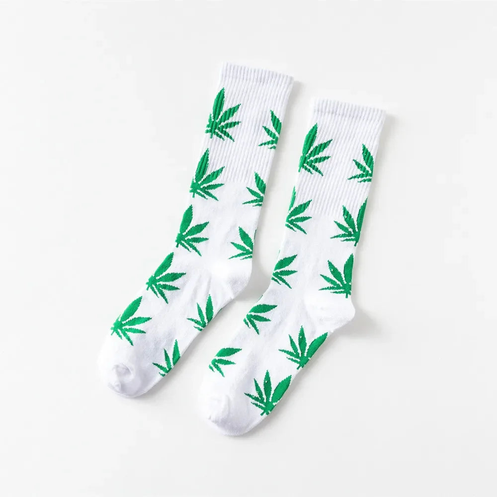 Man Fashion comfortable high quality cotton socks leaf maple leaves casual long paragraph hemp weed boat socks spring and autumn