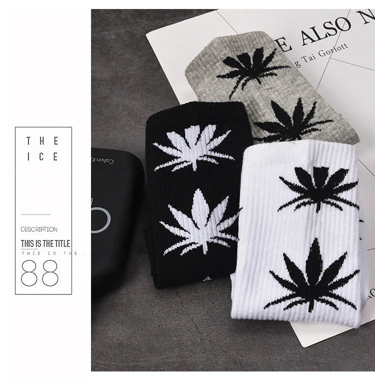 Man Fashion comfortable high quality cotton socks leaf maple leaves casual long paragraph hemp weed boat socks spring and autumn