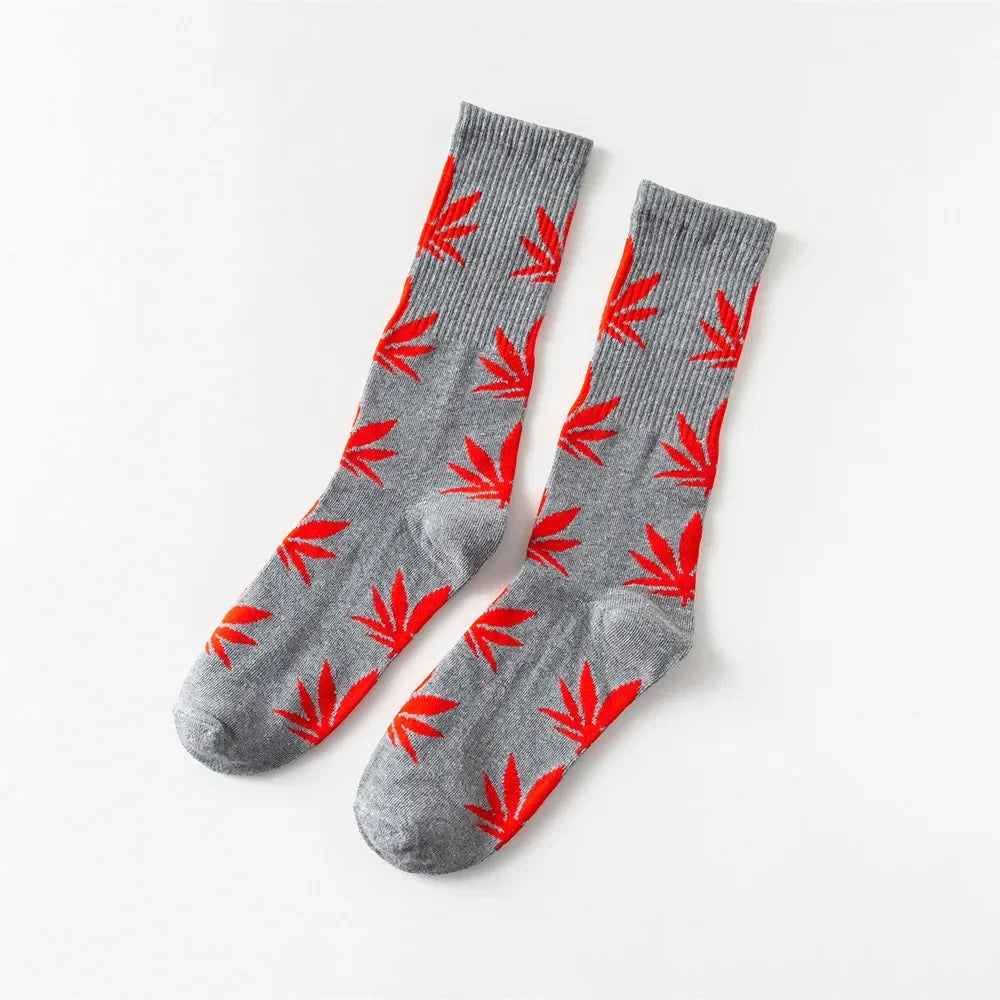 Man Fashion comfortable high quality cotton socks leaf maple leaves casual long paragraph hemp weed boat socks spring and autumn