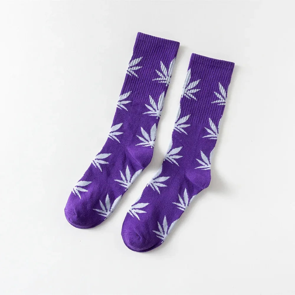 Man Fashion comfortable high quality cotton socks leaf maple leaves casual long paragraph hemp weed boat socks spring and autumn
