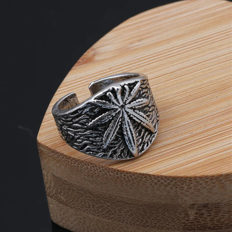 Retro Marijuana Ring For Men Silver Color Punk Gothic Maple Leaves Open Ring Handmade Designer Jewelry Unisex Accessories Gift