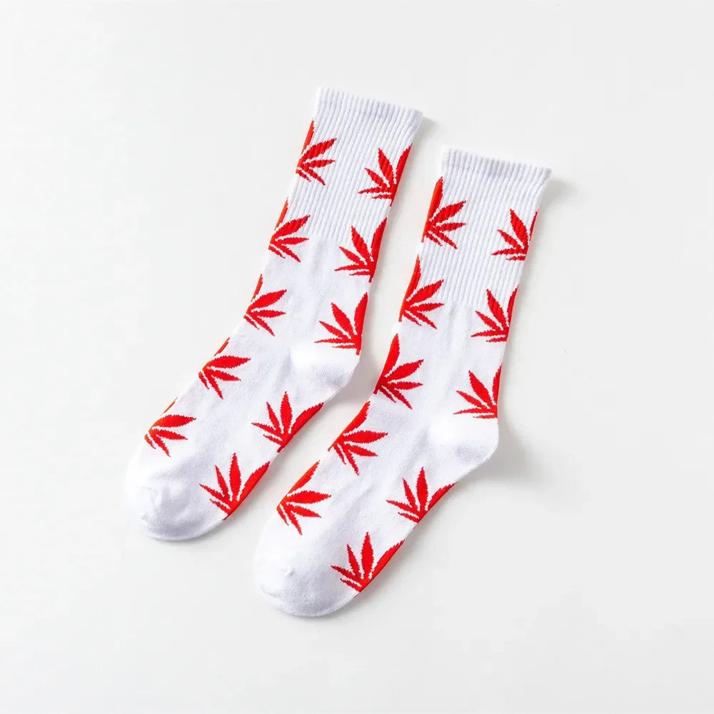 Man Fashion comfortable high quality cotton socks leaf maple leaves casual long paragraph hemp weed boat socks spring and autumn
